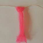 Tul recién enlazado a la cinta elástica