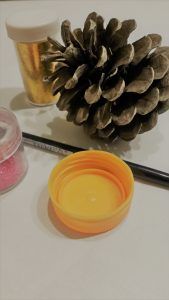 Materiales para decorar la piña