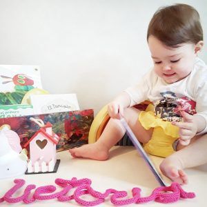 Victoria os da la bienvenida