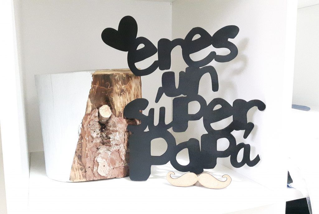 Isabella Asencio - Decoración madera "Eres un sùper papá"
