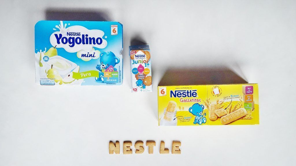 Galletitas, leche y yogurt nestlé