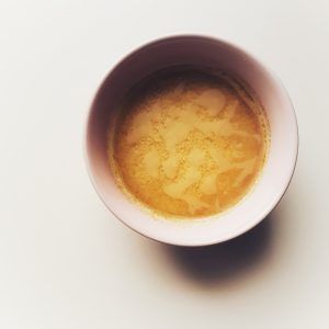 Agua caliente con couscous.