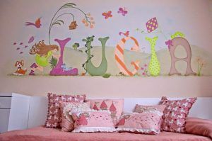 Mural pintado a mano.