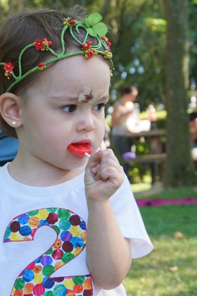 Corona basada en una reina del bosque. 