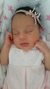 Victoria recién nacida.