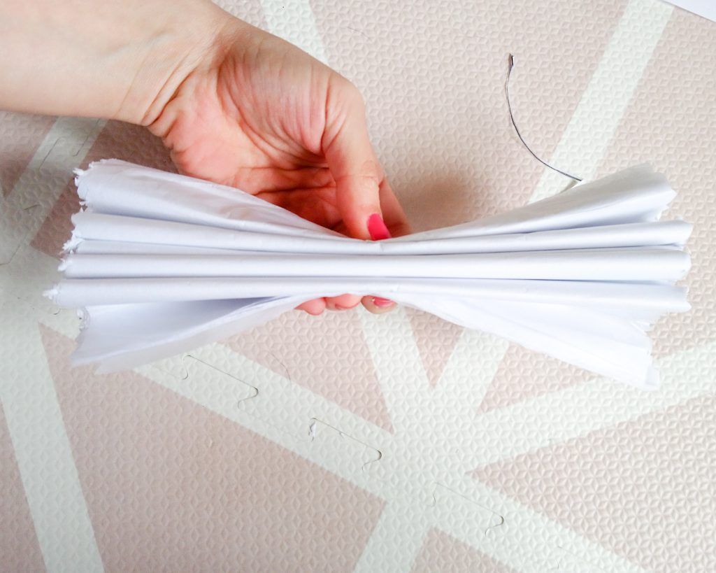 Doblar en forma de abanico.