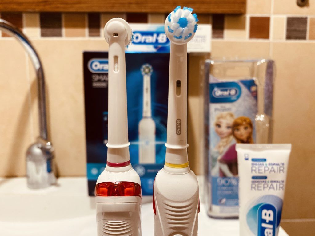 Cepillos por delante y por detrás