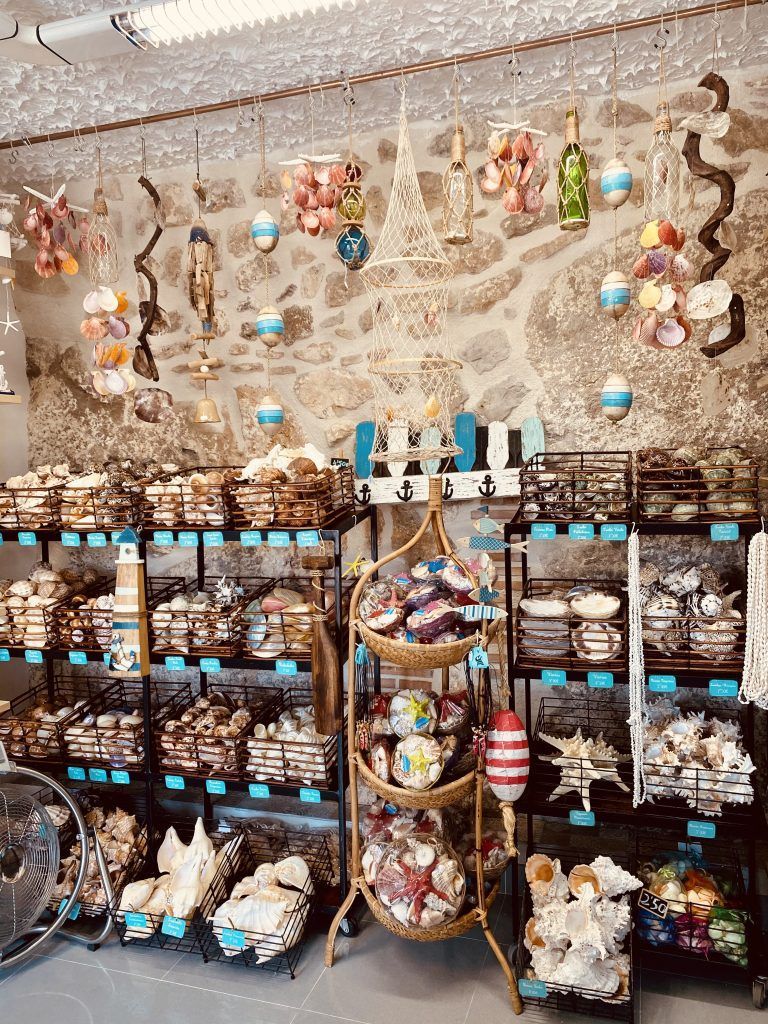 Tiendita de souvenirs  de peñiscola