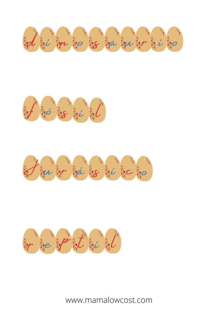 Abecedario en minúsculas dentro de huevos de dinosaurios