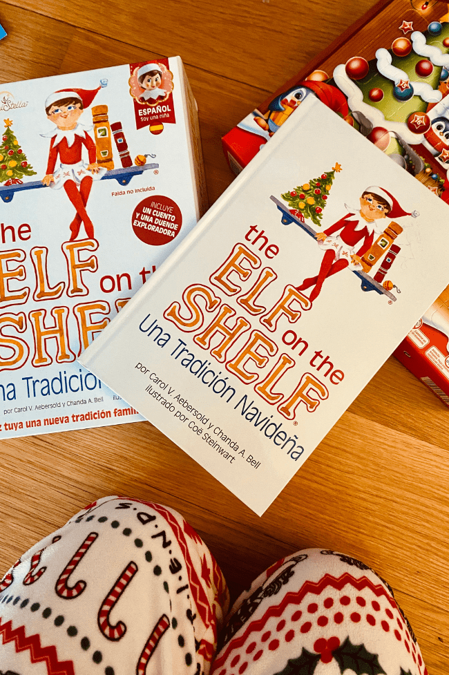 Libro de elf on the shelf. Elfo travieso de navidad