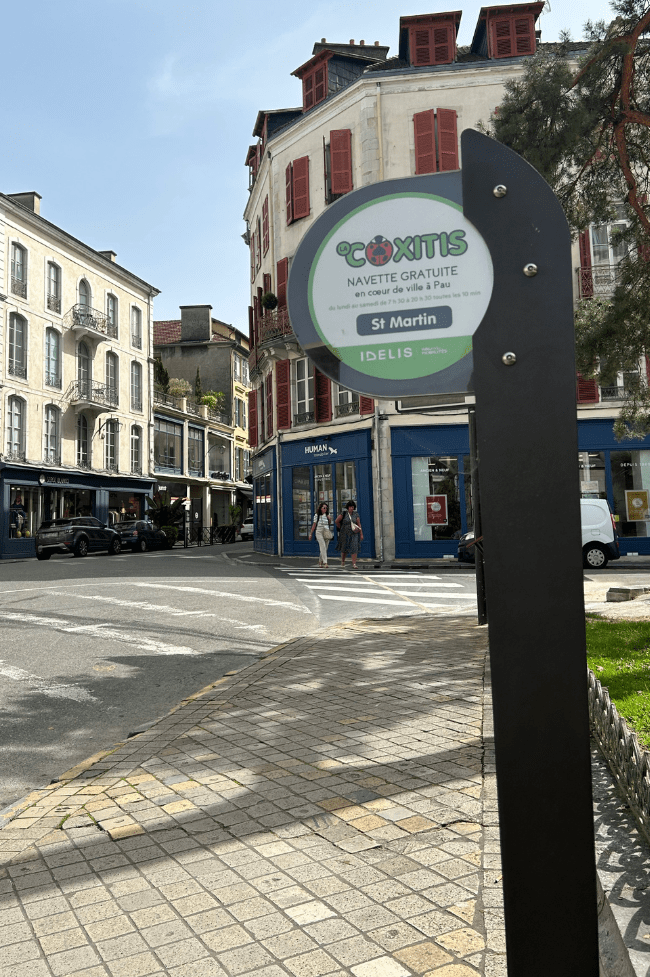 que hacer en pau bus gratuito colitis