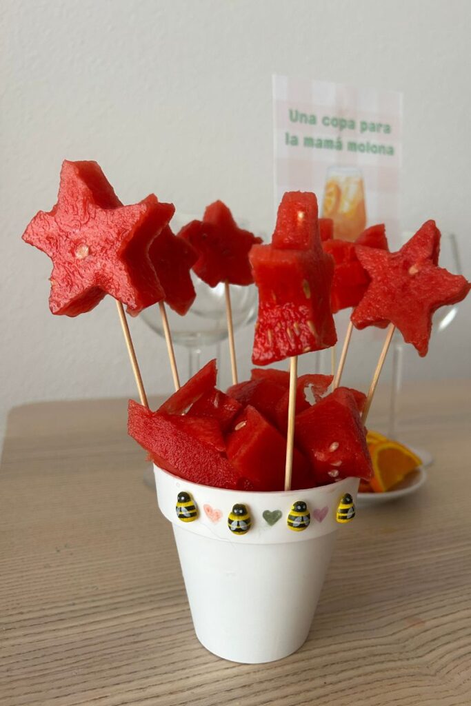 Cómo hacer una fiesta SPA divertida y barata en casa (con imprimibles)